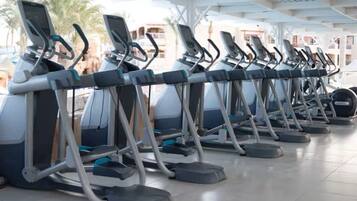 Villa, 4 Bedrooms, Private Pool, Garden View | Fitness studio