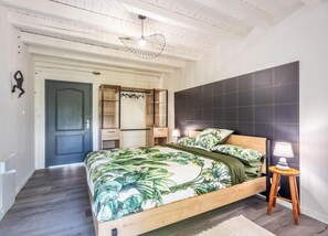1 quarto