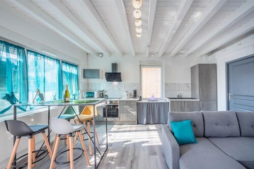 Golbey Evasion appartement avec terrasse suspendue * Parking * Wifi *