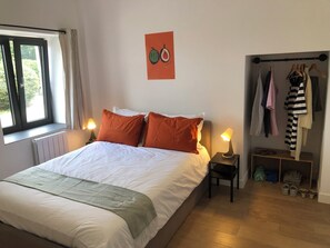 3 Schlafzimmer, Bügeleisen/Bügelbrett, WLAN, Bettwäsche