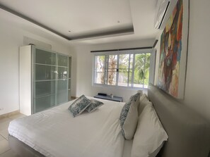 5 soverom, wi-fi (inkludert) og sengetøy