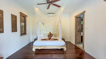 2 bedrooms, in-room safe, WiFi (free), bed sheets