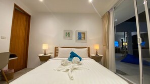 Unclassified image, 2 of 10, button