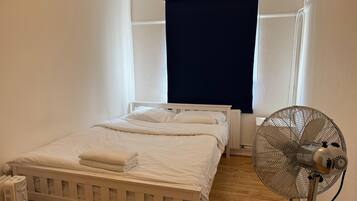 1 bedroom, desk, iron/ironing board, free WiFi