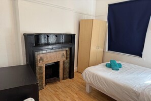 1 bedroom, desk, iron/ironing board, free WiFi