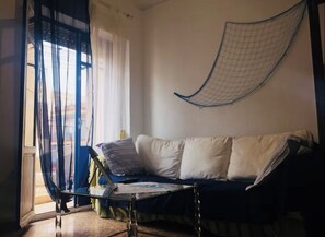 Interior - 10 MINUTES FROM THE RAMBLA (Alacant)