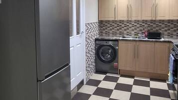House, 3 Bedrooms | Interior