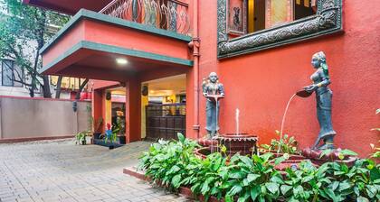 Super Townhouse Oak Prabhat Road