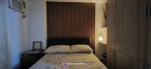 2 bedrooms, iron/ironing board, internet, bed sheets