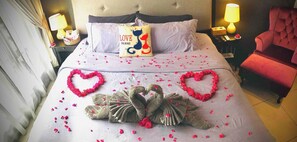 2 bedrooms, iron/ironing board, Internet, bed sheets