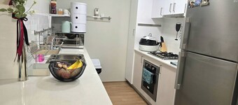 Stylish 2-Bedroom Apartment in Maddington, 15 Minutes from Perth Airport