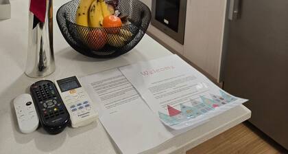 Stylish 2-Bedroom Apartment in Maddington, 15 Minutes from Perth Airport