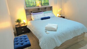 Room - Stylish 2-Bedroom Apartment in Maddington, 15 Minutes from Perth Airport (Maddington)