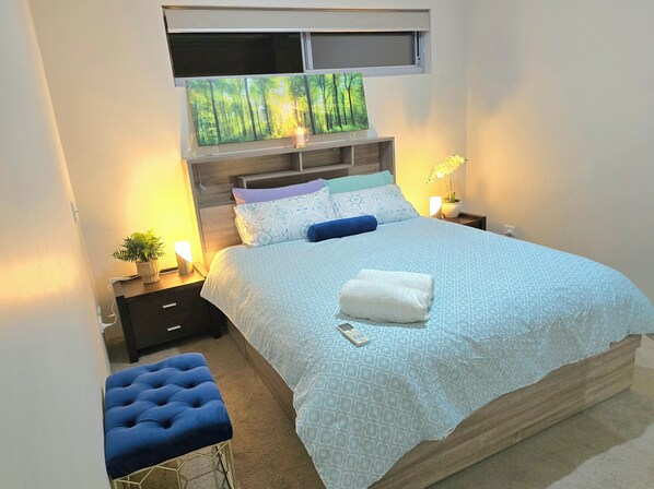 2 habitaciones, tabla de planchar con plancha, internet y ropa de cama 