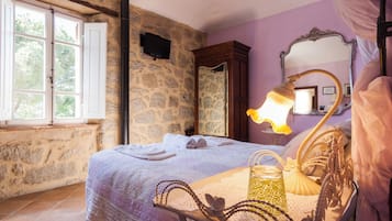 Comfort-dobbeltværelse - privat badeværelse - parkudsigt | Strygejern/strygebræt, gratis Wi-Fi