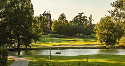 6 apartments in Monferrato, for groups and families of up to 20 people.