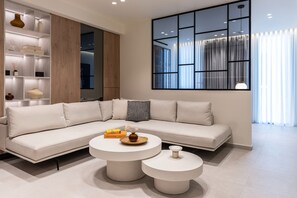 Apartment - Fasma Suites Luxury Apartments in Piraeus (Piraeus)