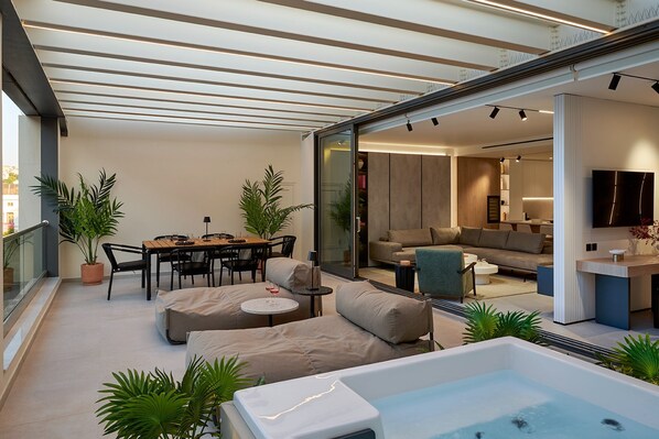 Apartment | 3 bedrooms - Fasma Suites Luxury Apartments in Piraeus (Piraeus)