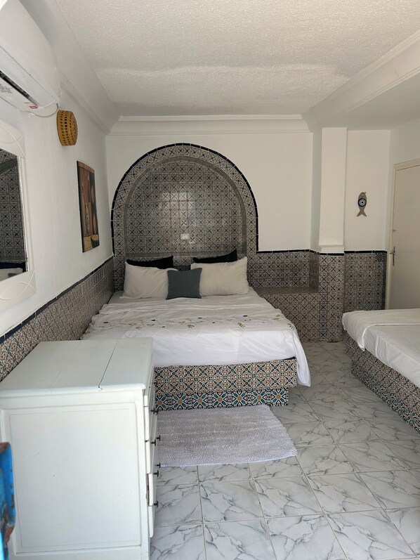 2 dormitoris, Internet i roba de llit