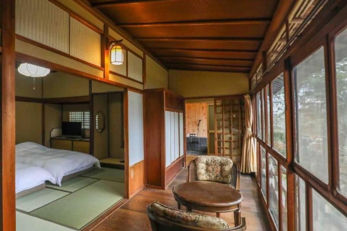 Deluxe Twin Room, Mountain View | In-room safe, free WiFi