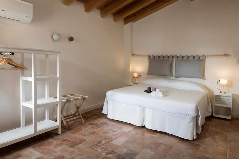 Borgodieci Camere e Colazione