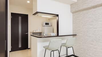 Standard Twin Room | Free WiFi