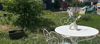 Whole house in Basel -Leymen charming retreat with your animals