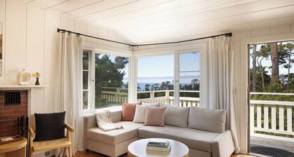 Charming Carmel Cottage Ocean & Mntn Views Walkable to DT Carmel