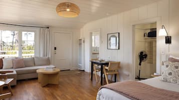 1 chambre, fer et planche Ă  repasser, Wi-Fi gratuit, draps fournis