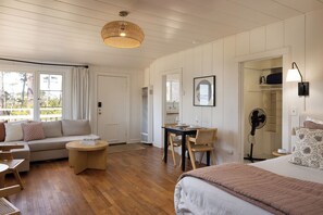 1 dormitorio, tabla de planchar con plancha, wifi gratis y ropa de cama