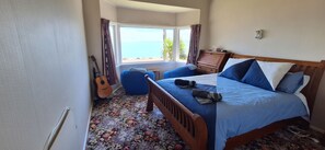 3 habitaciones, tabla de planchar con plancha y wifi gratis