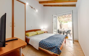 2 chambres, accès au Wi-Fi (inclus)