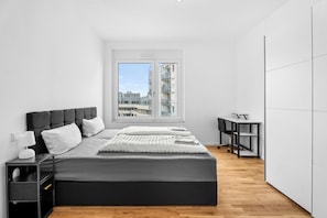2 bedrooms, in-room safe, desk, soundproofing