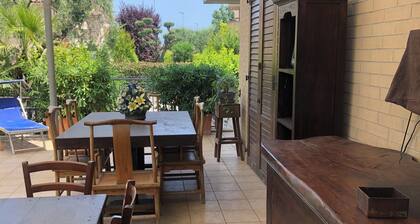 Vacation home Il Villino del Sole quiet and sunny for work or vacation