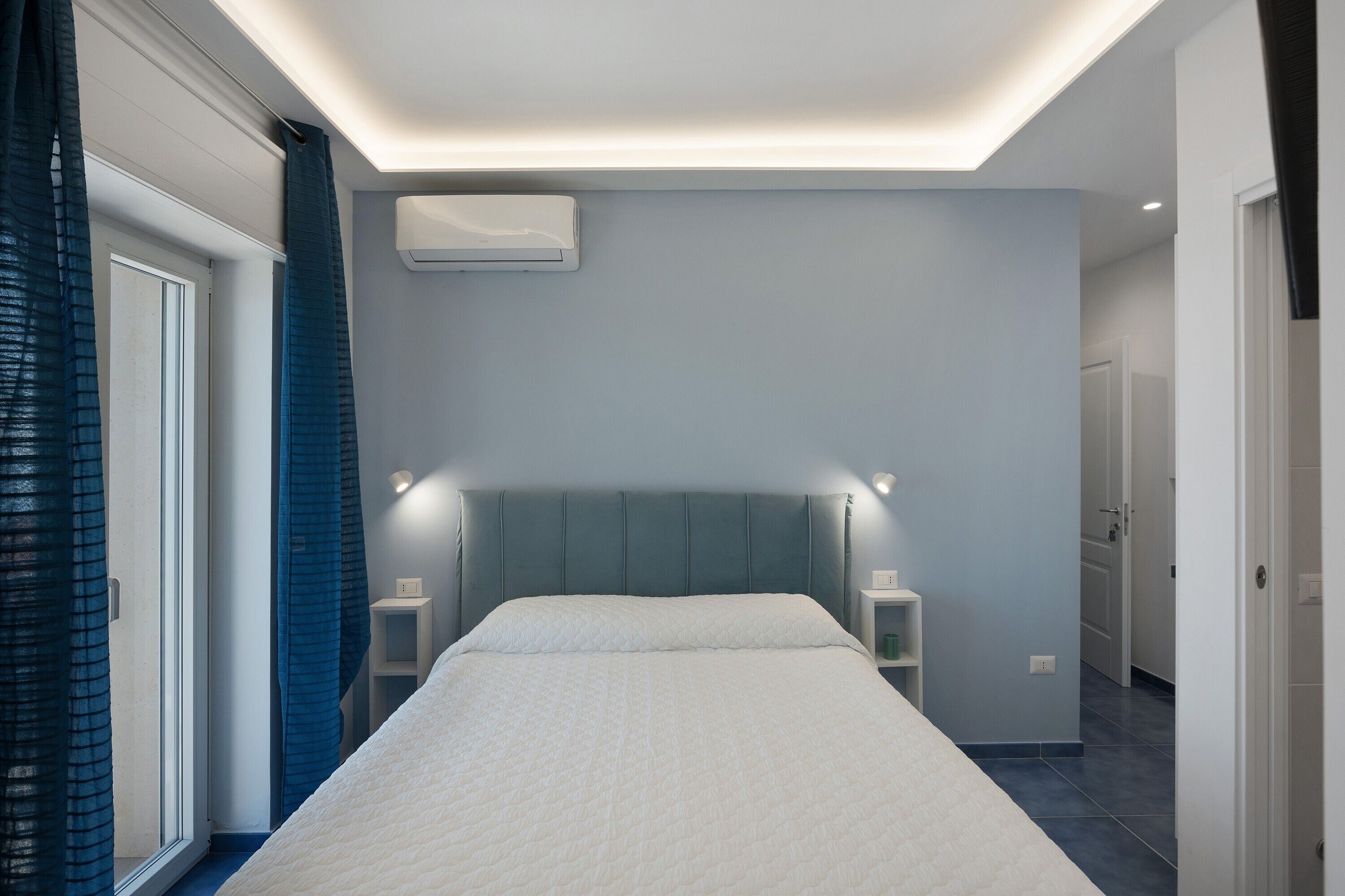 1 camera, Wi-Fi, lenzuola