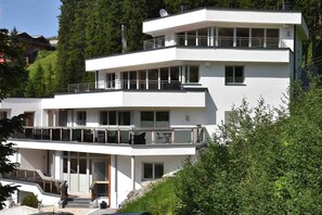 Extérieur