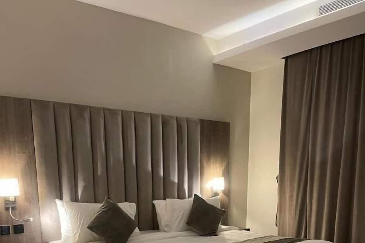 In-room safe, blackout curtains, iron/ironing board, free WiFi