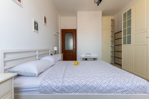 1 bedroom, iron/ironing board, free WiFi, bed sheets - Boccio D'Oro (Corsico)