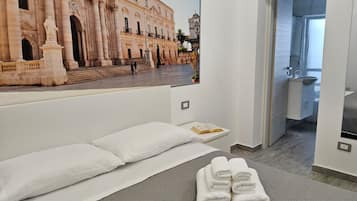 2 Schlafzimmer, Schreibtisch, Bügeleisen/Bügelbrett, kostenloses WLAN
