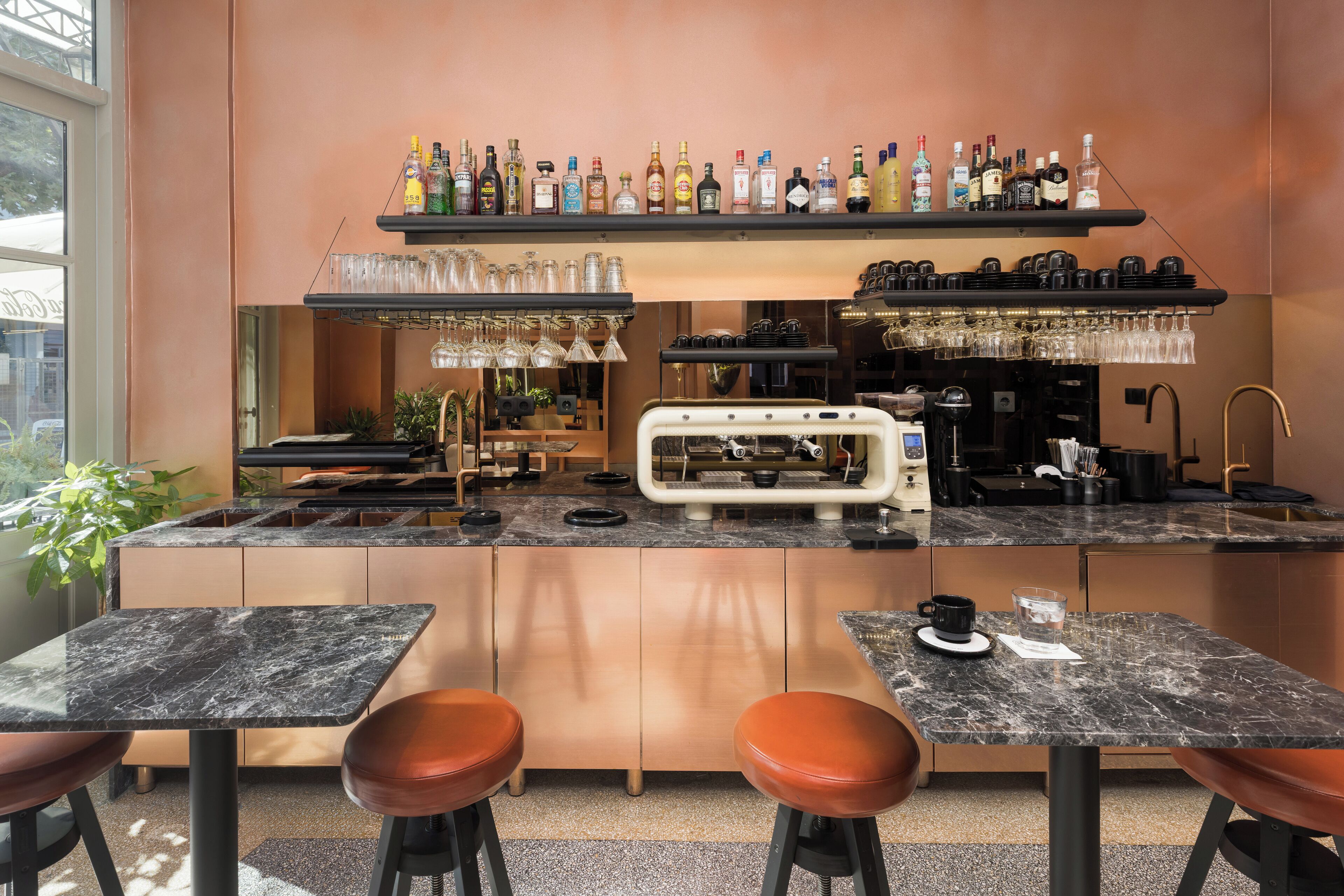 Bar (di hartanah)