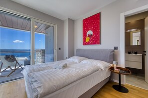 Familjevilla - 4 sovrum - intill bergen (Luxury Seaview Villa Rosciola) | 4 sovrum, strykjÀrn/strykbrÀda, gratis wi-fi och sÀngklÀder