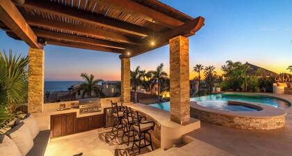 Luxurious Villa Ocean Views at Private Community!