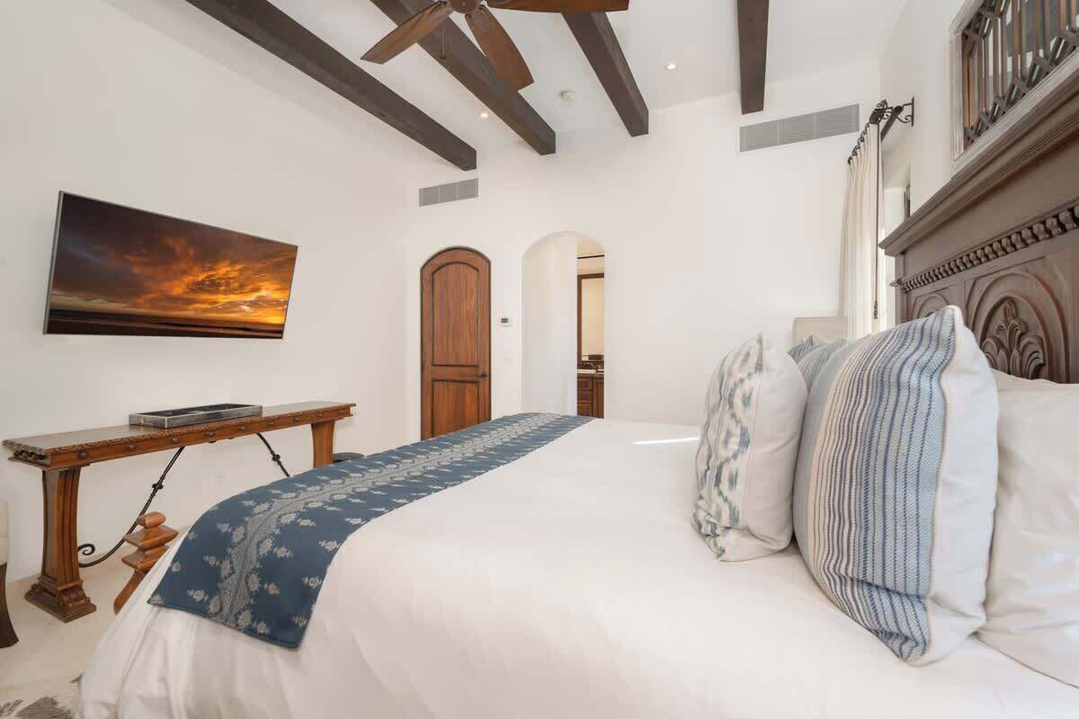 5 chambres, fer et planche à repasser, Wi-Fi gratuit, draps fournis