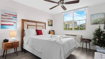 3 bedrooms, iron/ironing board, travel crib, free WiFi