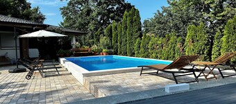 Villa Wood & Green SPA