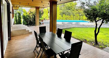 Villa Wood & Green SPA