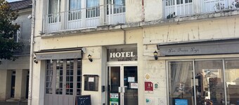 Hôtel Les Trois Lys