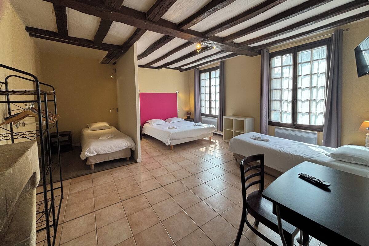 Quadruple Room | WiFi (free)