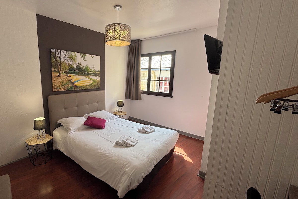 Double Room | WiFi (free)