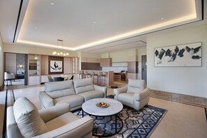Presidential Suite | Living area